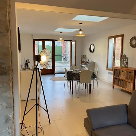 Maison Cosy Proche Centre Ville Compiegne Exterior photo